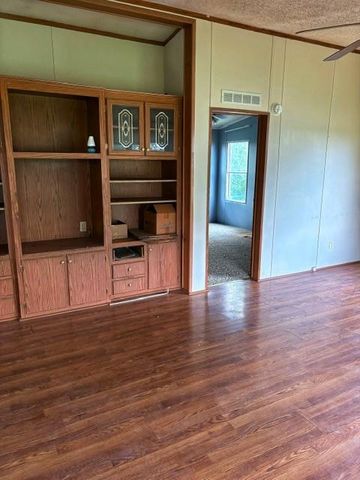 28474 HIghway B Highway, Oregon, MO 64473