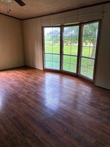 28474 HIghway B Highway, Oregon, MO 64473