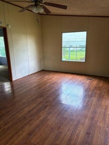 28474 HIghway B Highway, Oregon, MO 64473