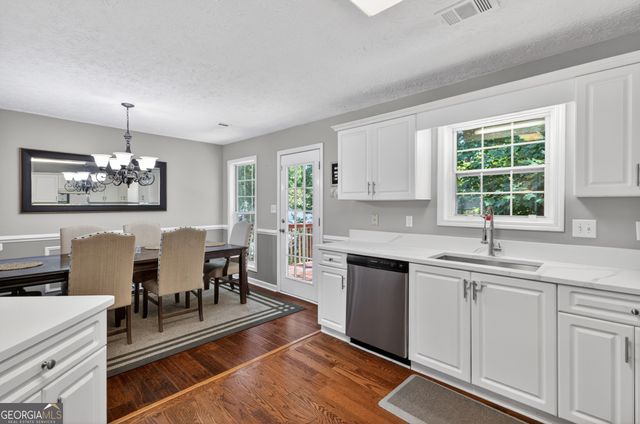 340 FOUNTAINMIST TRAIL, Lawrenceville, GA 30043