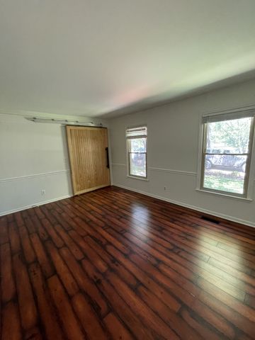 216 McKaig Rd, Murfreesboro, TN 37127
