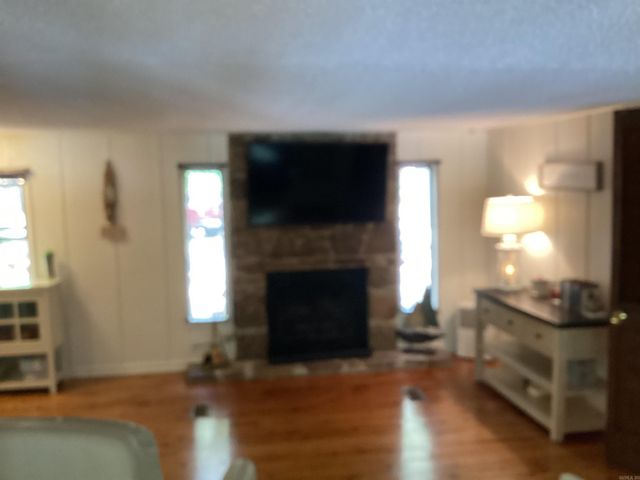 24 Air Road, Higden, AR 72067