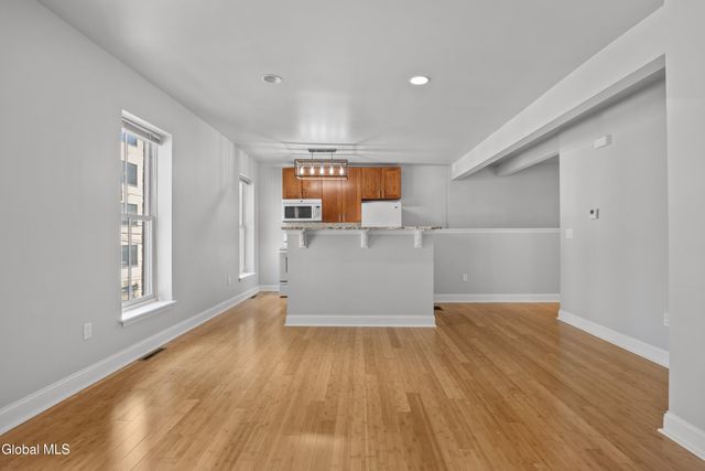 14 Spring Street, Albany, NY 12210