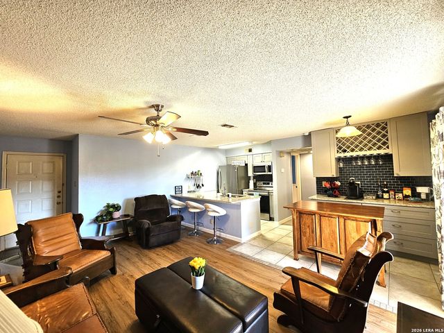 13018 Heimer Rd Apt 1003, San Antonio, TX 78216