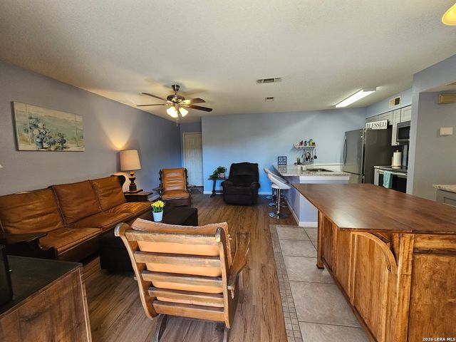 13018 Heimer Rd Apt 1003, San Antonio, TX 78216