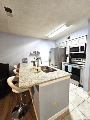 13018 Heimer Rd Apt 1003, San Antonio, TX 78216