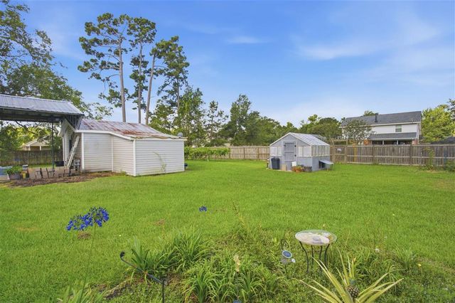 2275 Pinon Drive, Lake Charles, LA 70611