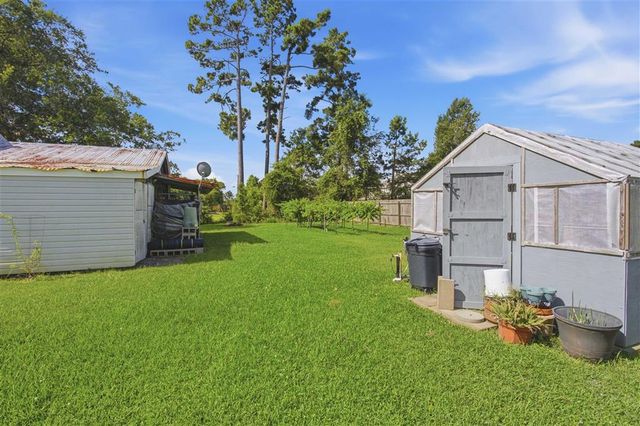 2275 Pinon Drive, Lake Charles, LA 70611