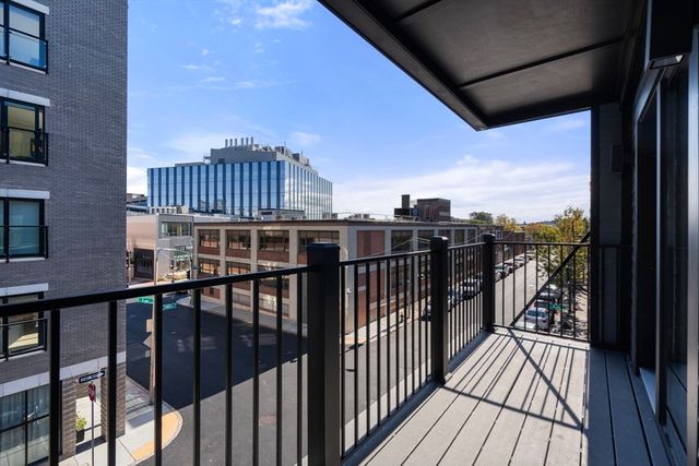 90 A Street 3, Boston, MA 02127