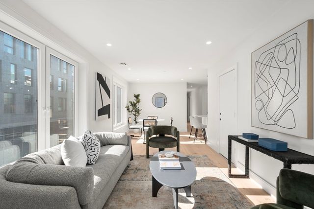 90 A Street 3, Boston, MA 02127