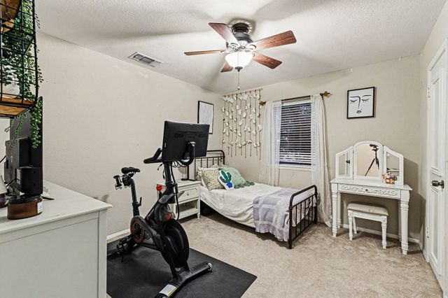 380 County Road 123, Gainesville, TX 76240