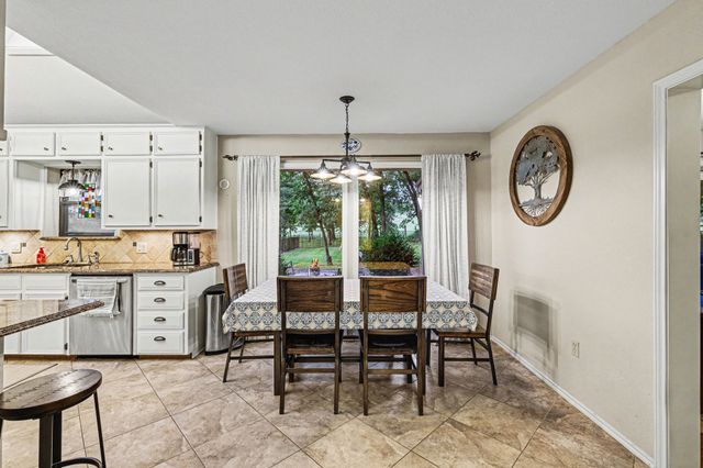 380 County Road 123, Gainesville, TX 76240