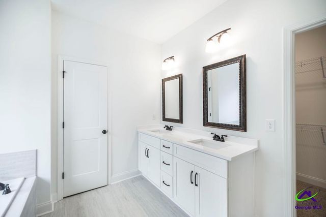 527 Bristleleaf Path, Kathleen, GA 31047