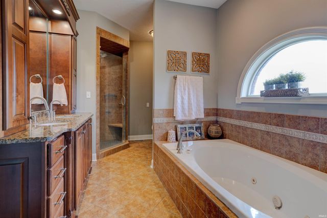 868 N Country Road 350 W Road, Rockport, IN 47635