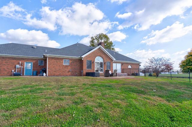 868 N Country Road 350 W Road, Rockport, IN 47635