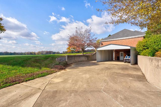 868 N Country Road 350 W Road, Rockport, IN 47635