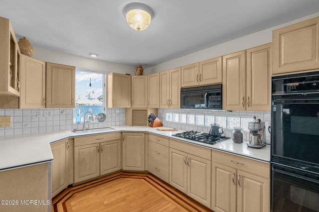 354 Mantoloking Road, Brick, NJ 08723