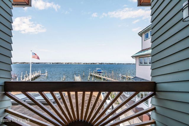 354 Mantoloking Road, Brick, NJ 08723