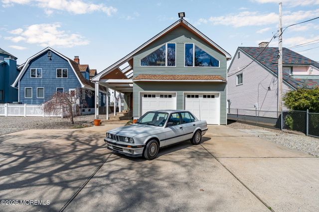 354 Mantoloking Road, Brick, NJ 08723