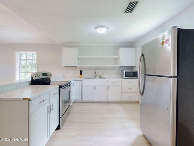 1103 Washington Street, New Smyrna Beach, FL 32168