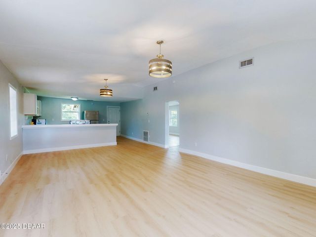 1103 Washington Street, New Smyrna Beach, FL 32168