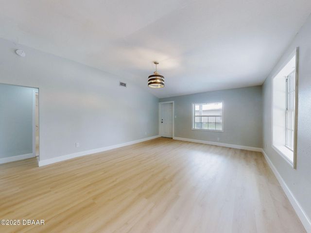 1103 Washington Street, New Smyrna Beach, FL 32168