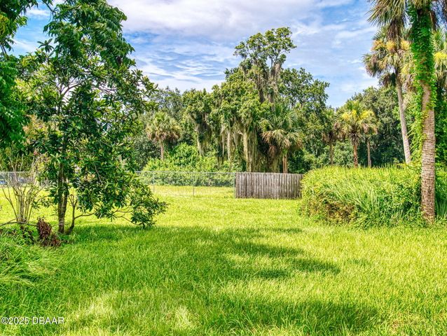 1103 Washington Street, New Smyrna Beach, FL 32168