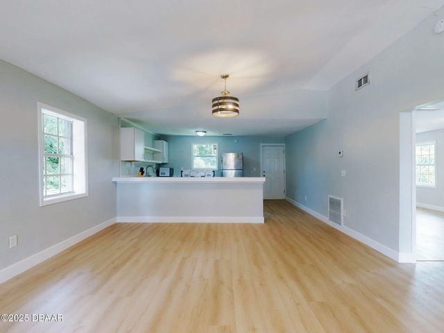 1103 Washington Street, New Smyrna Beach, FL 32168