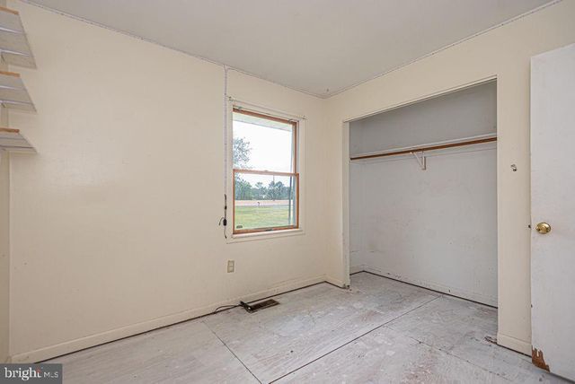 34863 RAILROAD AVE, Pittsville, MD 21850