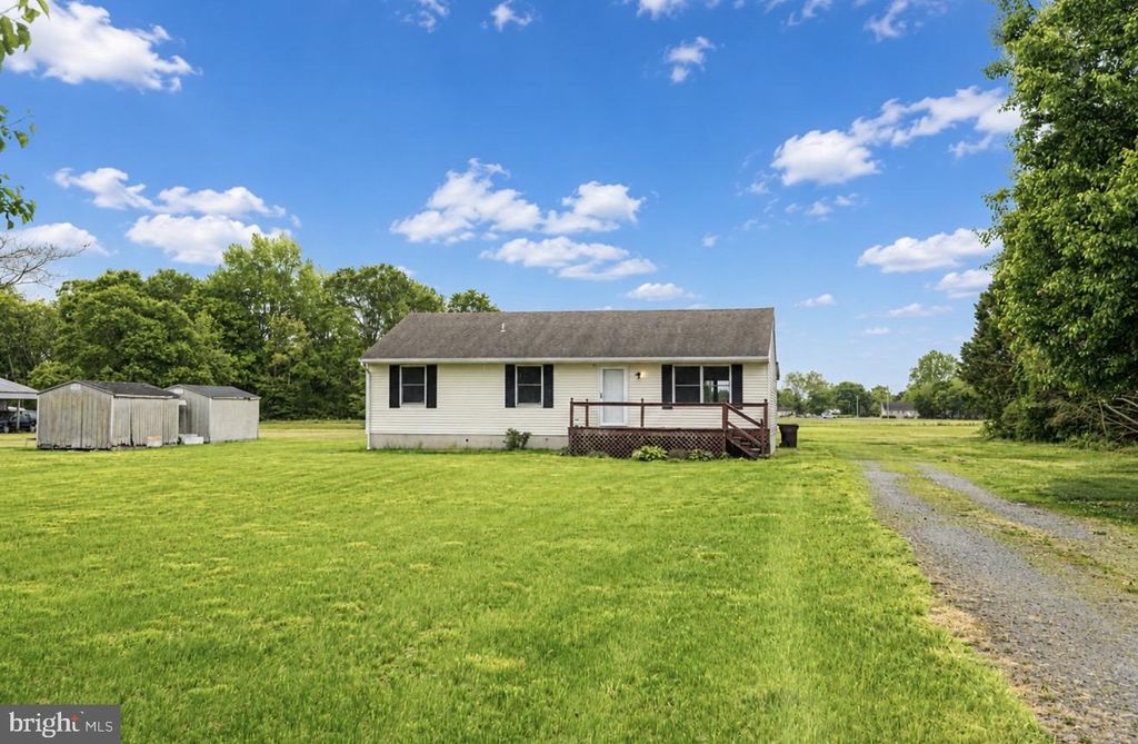 34863 RAILROAD AVE, Pittsville, MD 21850