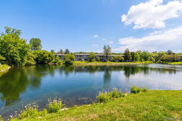 3123 Lake Haven, Ann Arbor, MI 48105
