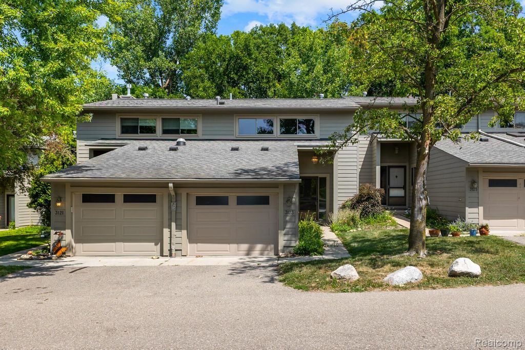 3123 Lake Haven, Ann Arbor, MI 48105