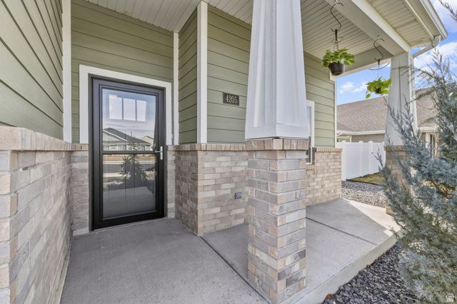 4205 W 1100 S, West Point, UT 84015
