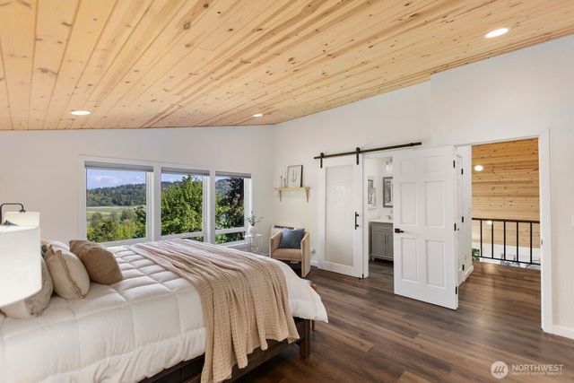 13711 Kenwanda Drive, Snohomish, WA 98296