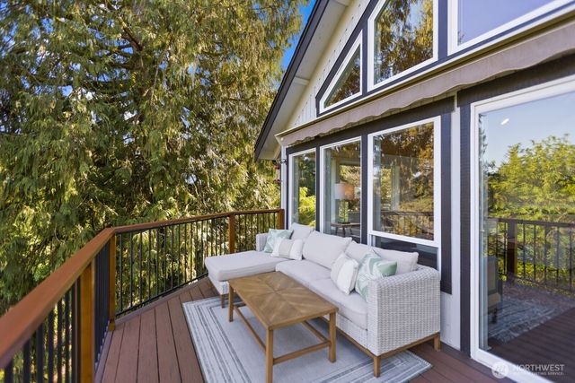 13711 Kenwanda Drive, Snohomish, WA 98296