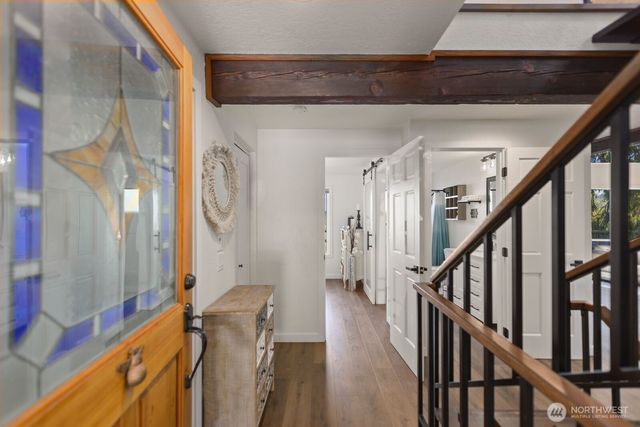 13711 Kenwanda Drive, Snohomish, WA 98296