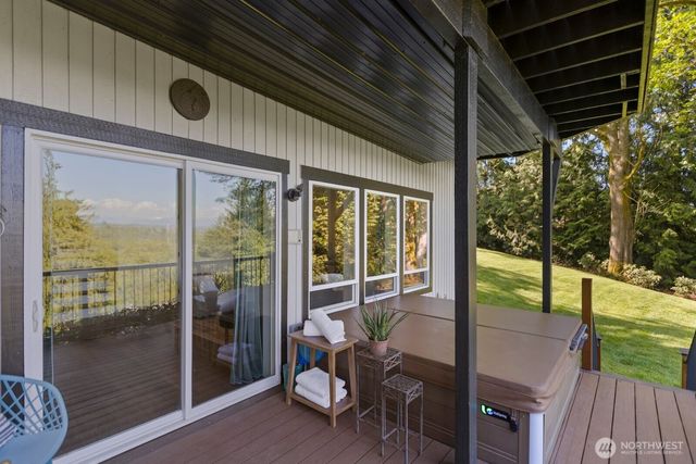 13711 Kenwanda Drive, Snohomish, WA 98296
