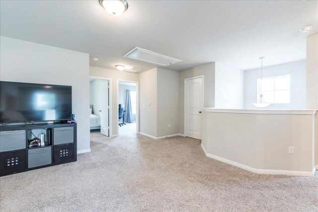 125 Groesbeck LN, Leander, TX 78641