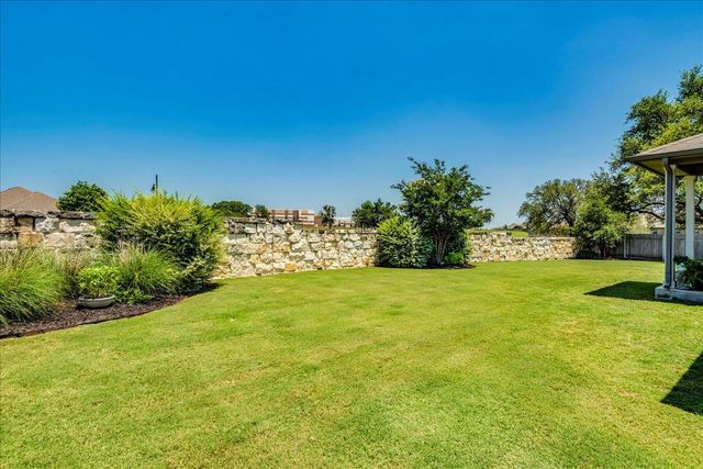 125 Groesbeck LN, Leander, TX 78641