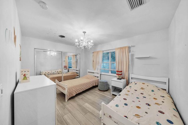 19515 Carolina Circle, Boca Raton, FL 33434