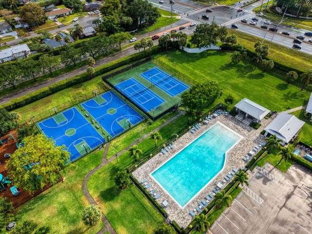 19515 Carolina Circle, Boca Raton, FL 33434