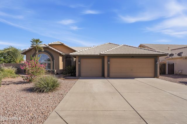13311 W WINDSOR Avenue, Goodyear, AZ 85395