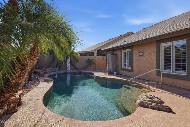 13311 W WINDSOR Avenue, Goodyear, AZ 85395