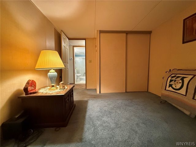 343 Applewood Drive, Lockport Town, NY 14094