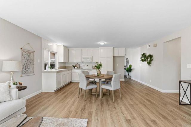 8641 Hydra Lane, San Diego, CA 92126