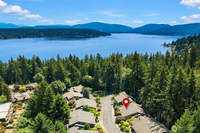 15 168th Avenue NE, Bellevue, WA 98008