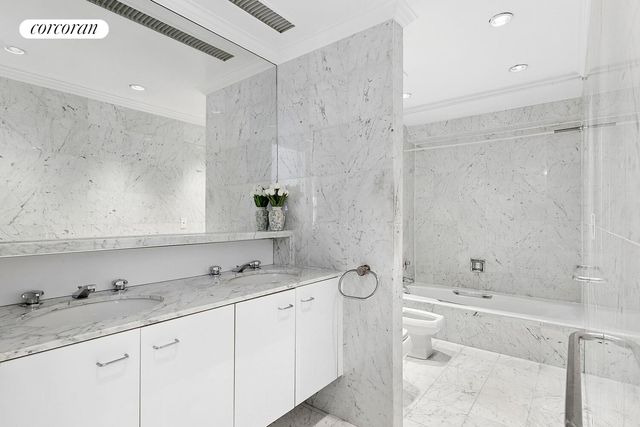 415 E 54th St Apt 29D, New York City, NY 10022