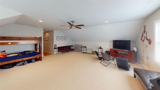 85 Cyrus Court, South Kingstown, RI 02892