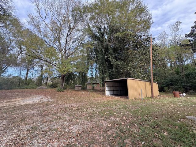 5450 Fm 3065, Colmesneil, TX 75938