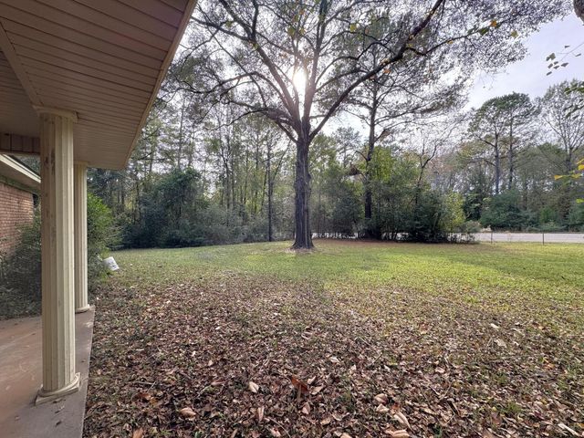 5450 Fm 3065, Colmesneil, TX 75938